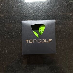 Topgolf golfballs green (3)
